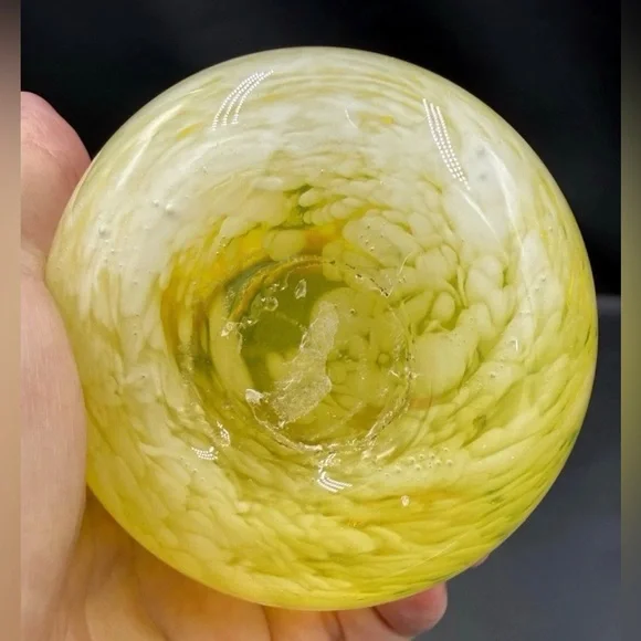 Vintage MCM Yellow Hand Blown Art Glass Vase Swirled Swung Ruffled Rim 7.5”T - Picture 5 of 8